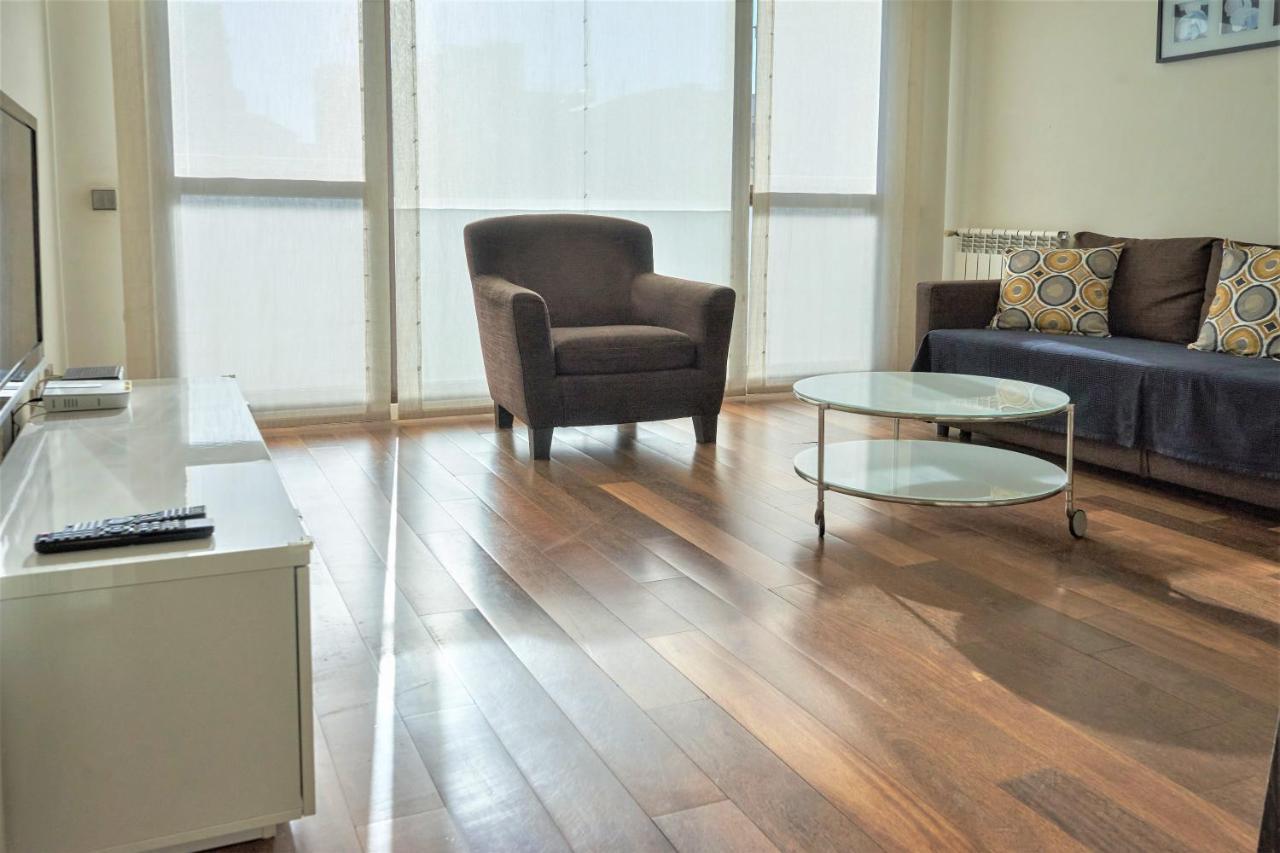 Apartamento Via Augusta 153 バルセロナ エクステリア 写真