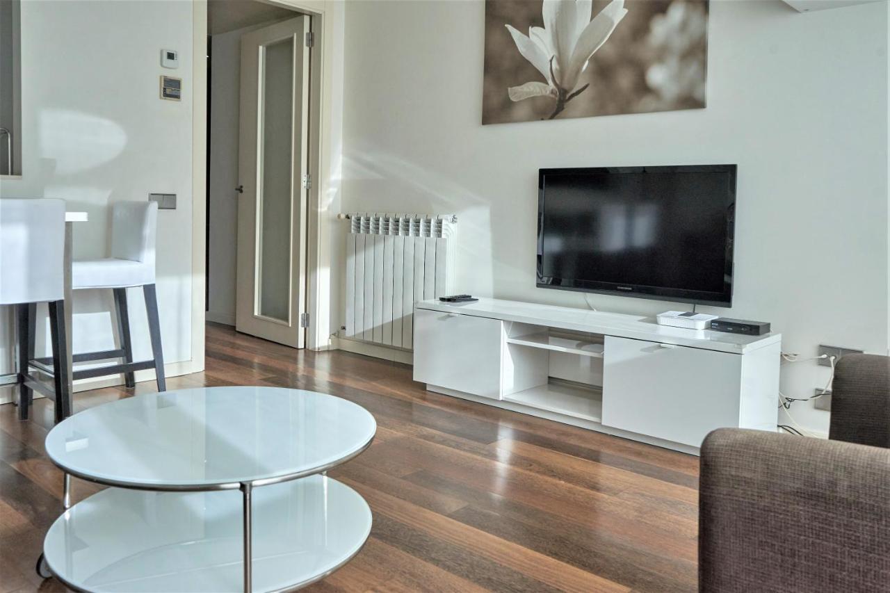 Apartamento Via Augusta 153 バルセロナ エクステリア 写真