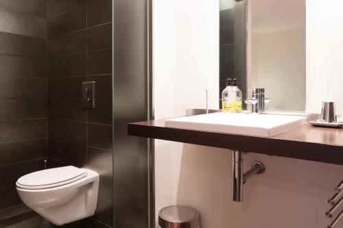 Apartamento Via Augusta 153 バルセロナ エクステリア 写真