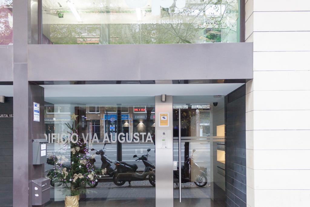 Apartamento Via Augusta 153 バルセロナ エクステリア 写真